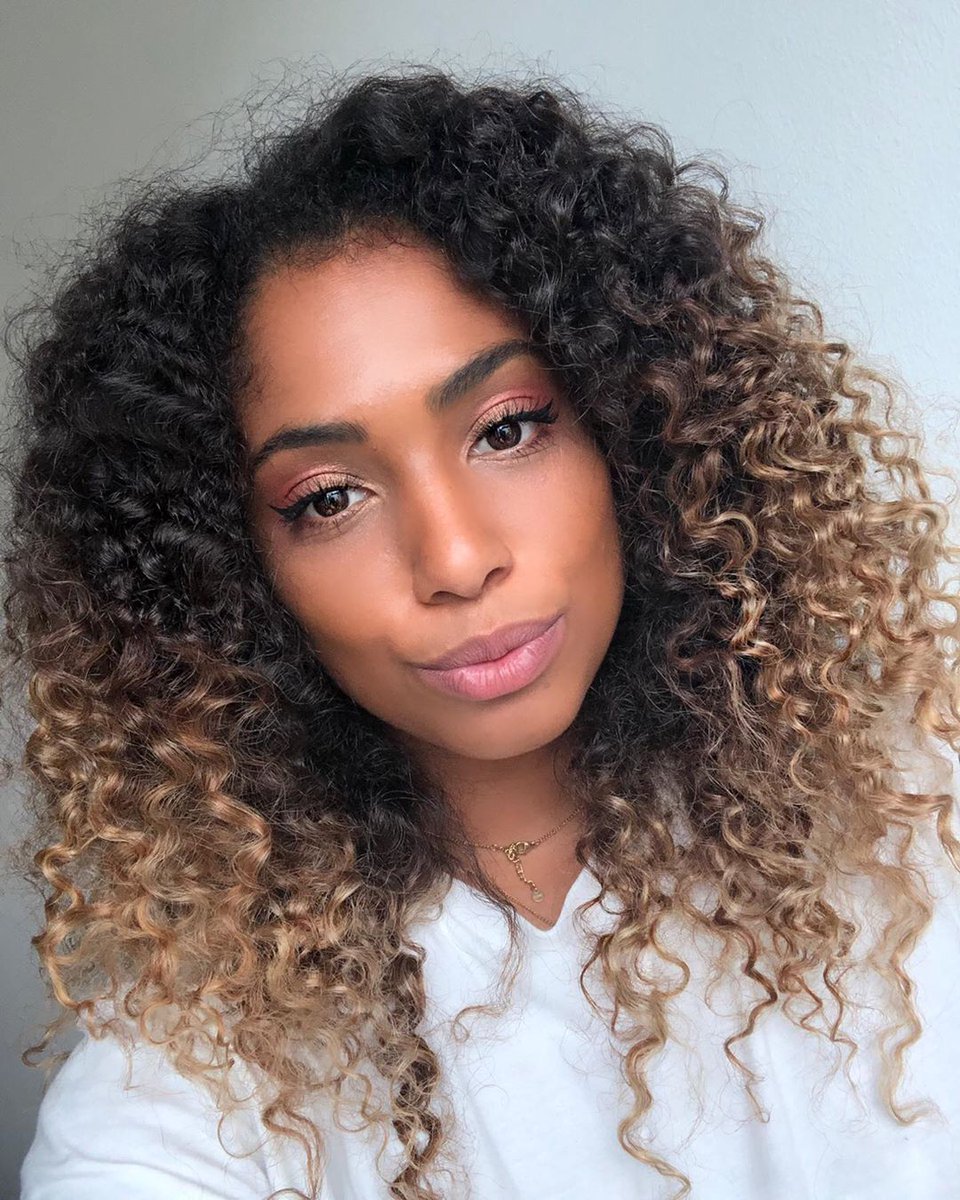 TiyTies's tweet photo. When your overnight #curls work and you feeling the rose touch of your #melaninmakeup 🦋 #repost @curlsallover 
.
Visit us online to shop #TiysTies silk headscarves. https://t.co/i1mNen7Xku https://t.co/lCeSp0xb9g
