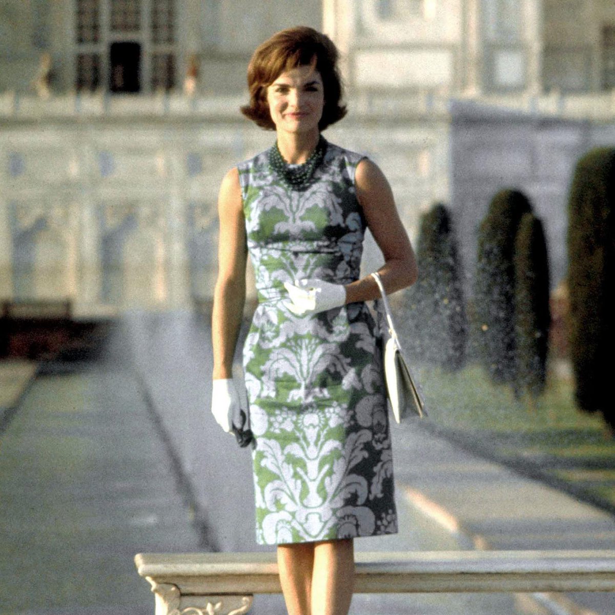 enews's tweet photo. "You have to be doing something you enjoy. That is a definition of happiness: Complete use of one’s faculties along lines leading to excellence in a life affording them scope." Happy birthday to the icon, Jackie Kennedy, on what would have been her 91st. 💛 https://t.co/OM3ZQciA2r