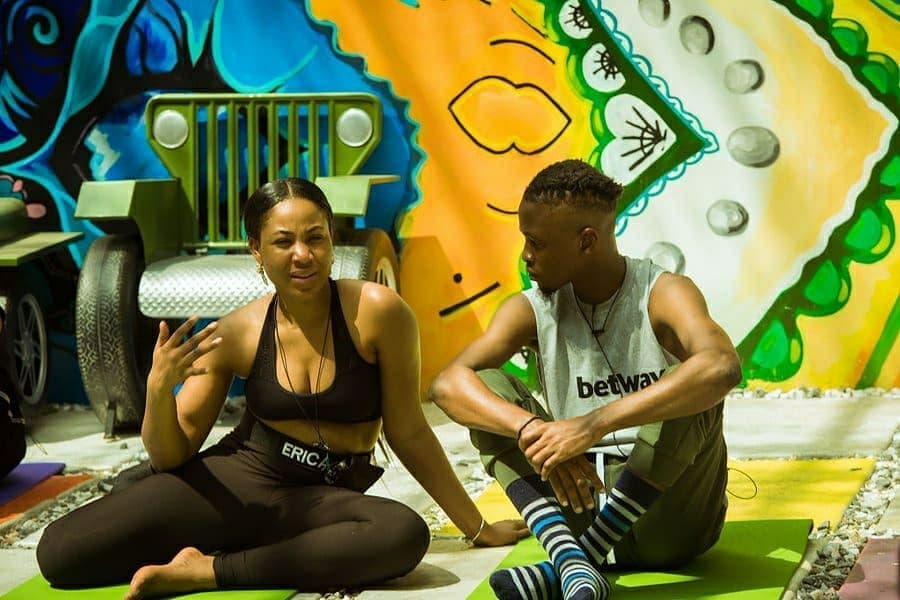 maxiemba_'s tweet photo. Let's settle this ones and for all, 

Like for Erica and Laycon,.     Retweet for Ozo and Nengi

#BigBrotherNaijaLockdown2020 https://t.co/vfu8DBYmUk