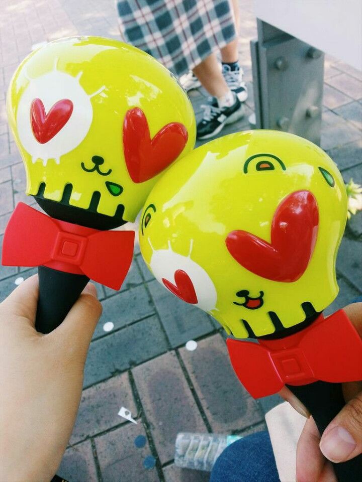 kjoonoir's tweet photo. 🌸 - b1a4 https://t.co/qfJlJQzKAL