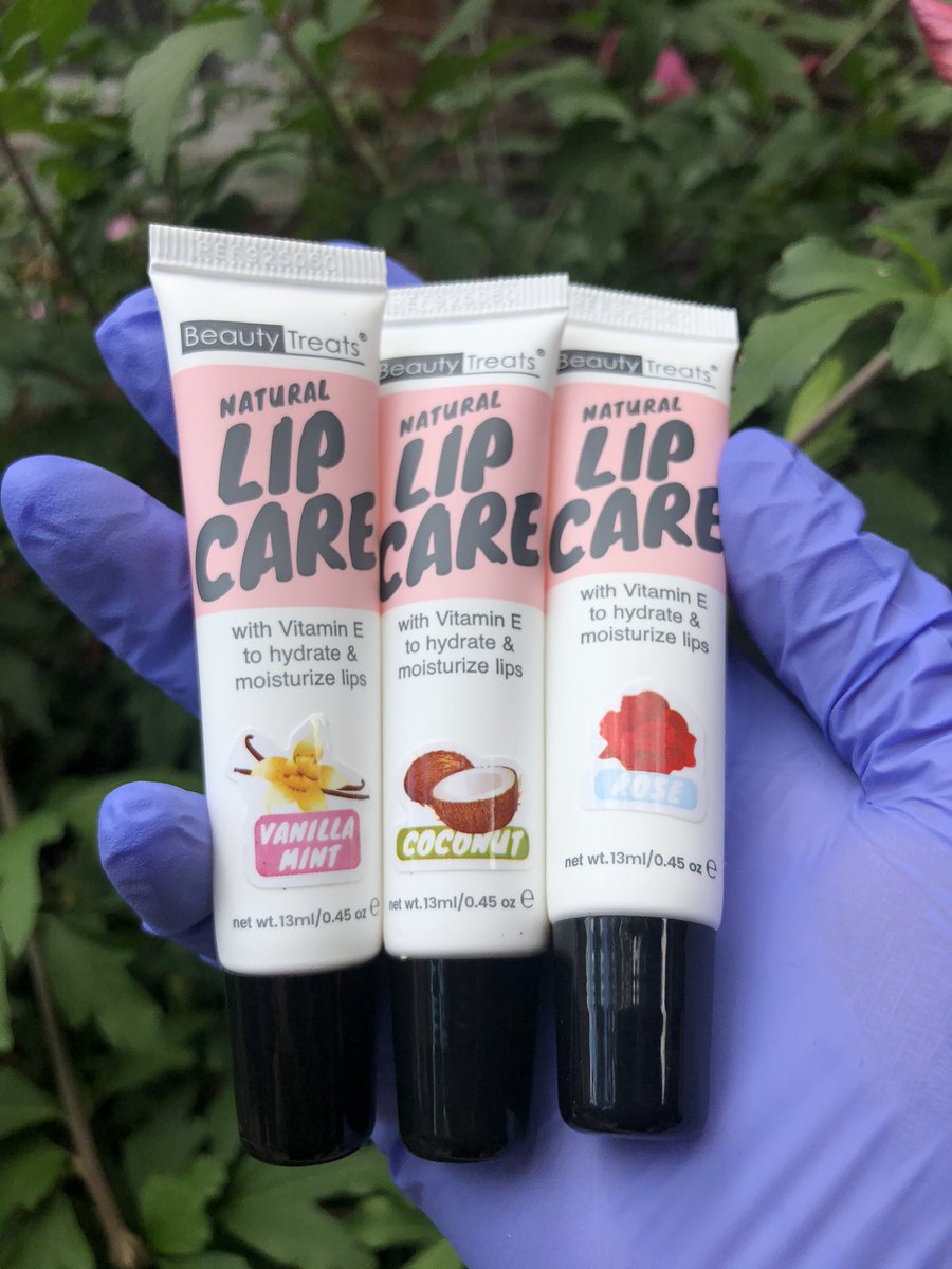 LuxeGlamour1's tweet photo. Shop our newest Lip Care Collection! The ultimate lip care kit is available for only $14.99✨🛍
#lipcare #lipscrub #perfectlips #explore #smallbusiness #newlaunch #cosmetics #snatchedlips #chicagobased #vegan #crueltyfree https://t.co/dCAcTluPd5