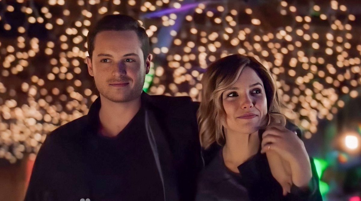 LinsteadBest's tweet image. “do you wanna hold my hand in public now?”
[...]
“or that”