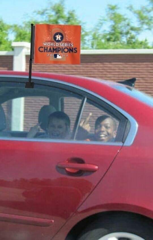 RonC713's tweet photo. Hey Dodger fans 🖕🏽🤣 https://t.co/OY9X2wnUMH