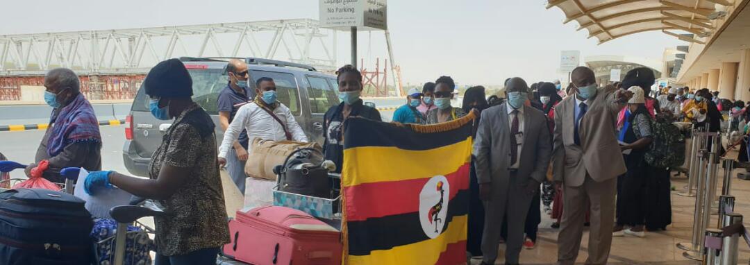 UgandaMFA's tweet photo. IN PICTURES : OFFICIALS OF THE UGANDA EMBASSY IN RIYAHD SEEING OFF UGANDANS AND LEGAL RESIDENTS AT THE KING KHALID INTERNATIONAL AIRPORT WHO WERE STRANDED IN THE KINGDOM OF SAUDI ARABIA DUE TO THE COVID-19 PANDEMIC
#WelcomeHome #MOFADelivers #StaysafeUG #RepatriationUG https://t.co/e7n7rQ6W8Q