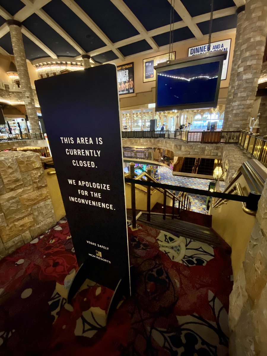  @ExcaliburVegas &ndash; bei  Excalibur Hotel & Casino