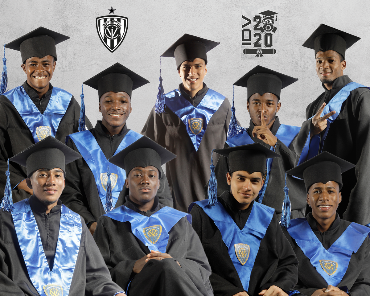 Nunca pares ✋🛑, no te conformes 🥺, hasta que lo bueno sea mejor ✍🏿 y lo mejor excelente 🥇. Un título individual, para un grupo excepcional. Felicidades Graduados #IDV