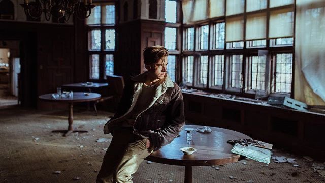 Cole Sprouse standing in aesthetic and pretty placesan extremely necessary thread: