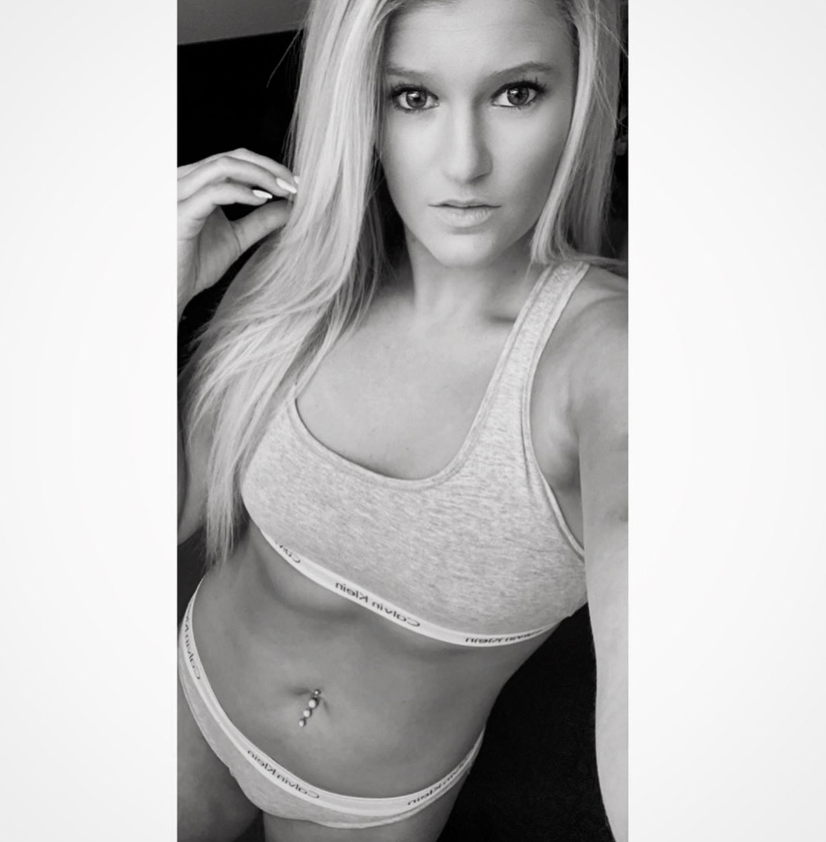 DivaInsider's tweet photo. Help my badass wrestling friend, @BookMarina25 get 1k followers! 🙏 https://t.co/ycgNe6hv26