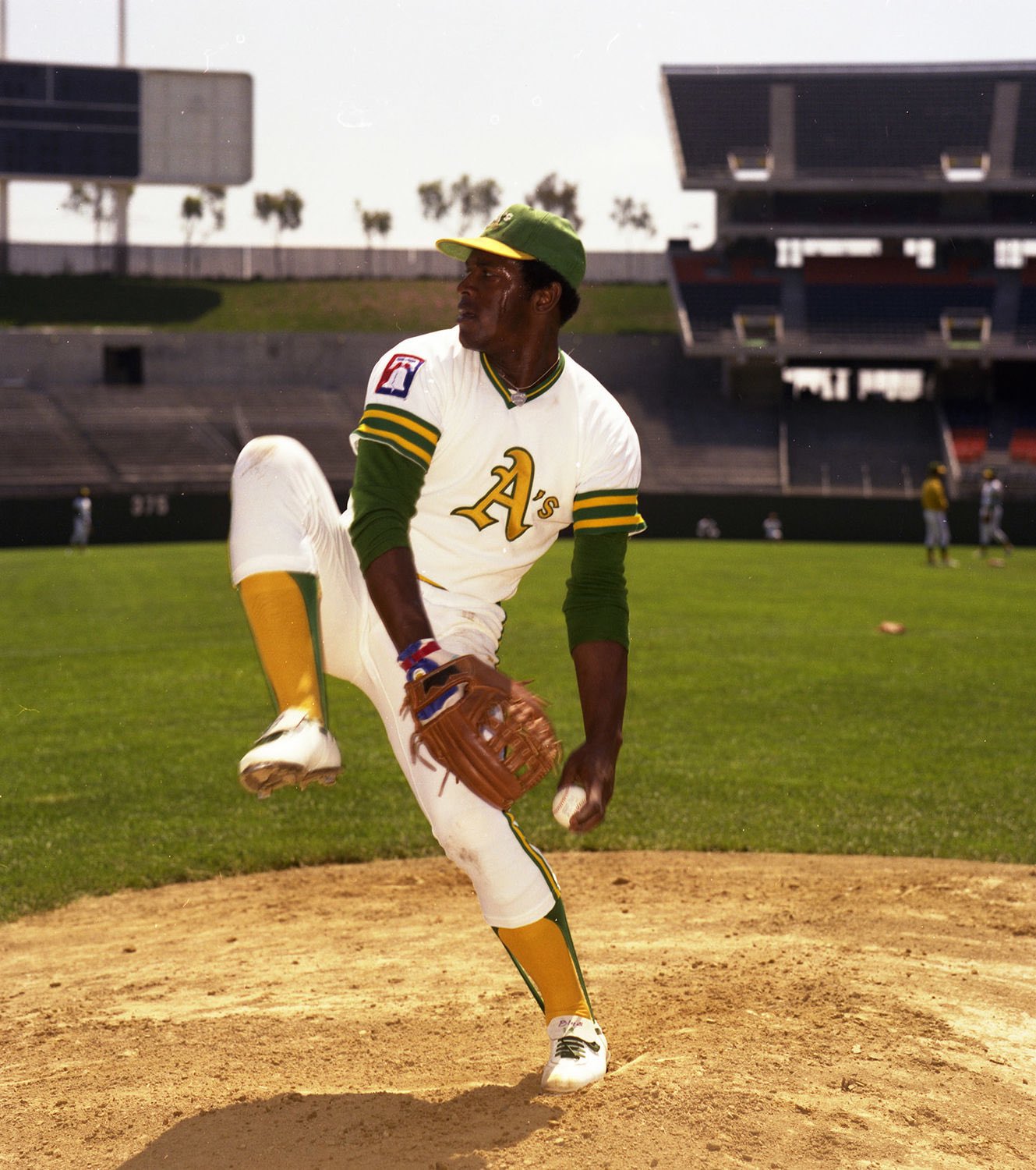 And a super Happy Birthday to Vida Blue  71 years young today 