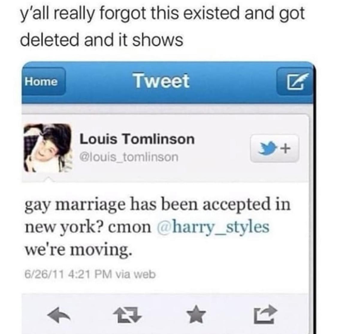 fioregamer212's tweet photo. Do my OG directioners remember this?.. 🥺🥰 #onedirection10years
#OneDirection #1DWWATOUR #larryfriendship https://t.co/X08IO2NAhW