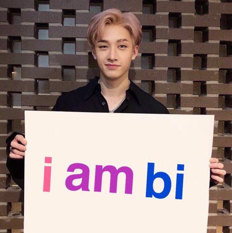 say it louder for me chan 
 #lgbtqstayselcaday #straykids