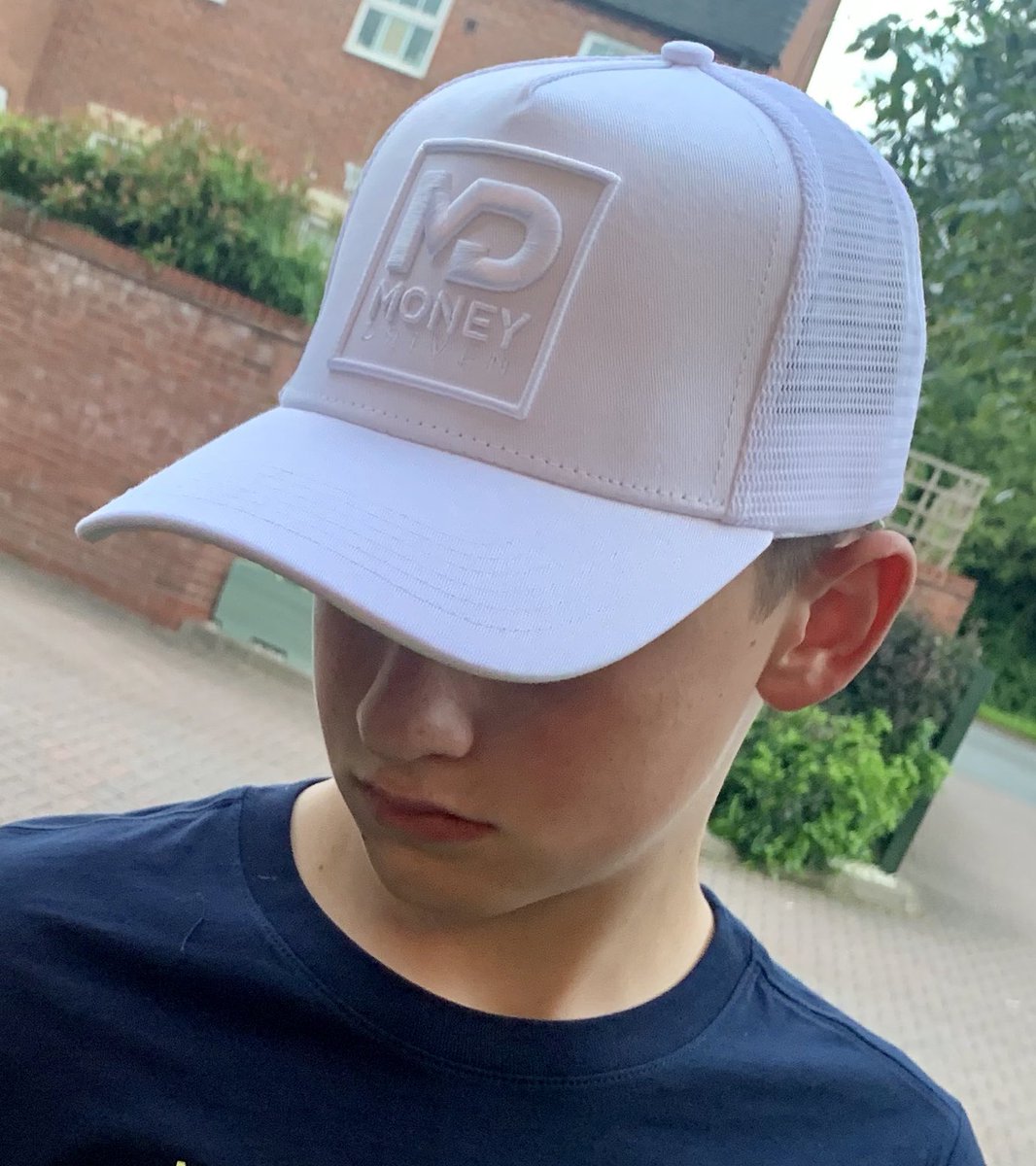 VivHamiltonW's tweet photo. Who needs a new trucker cap? Check these out by Money Driven Clothing. Use code FRASER20 at checkout &amp; get 20% discount 👍 https://t.co/yhMoIIXt8Z https://t.co/BaudweA3lt