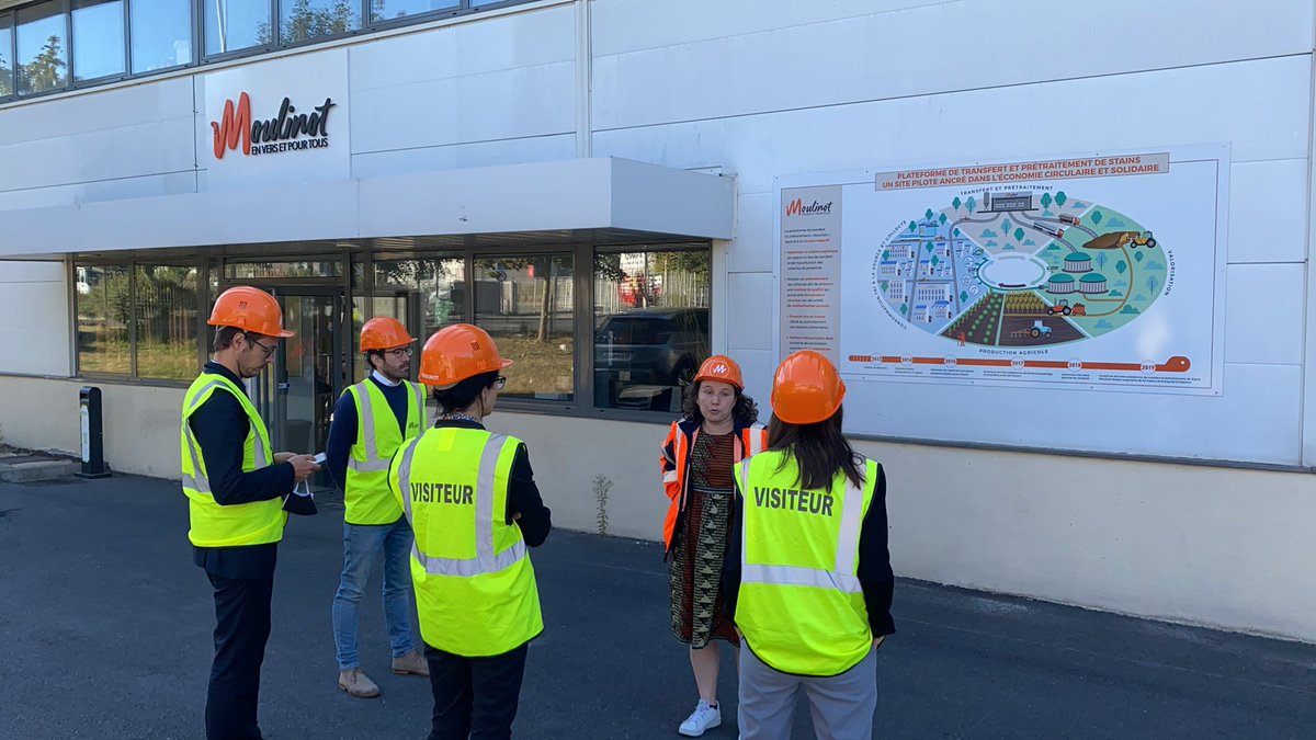En visite à stains chez <a href="/Moulinot75/">Moulinot 🌱</a> , découverte du processus de transformation des déchets alimentaires pour les transformer en gaz vert #grdf #legazvertcestlavenir <a href="/bdesingly/">Bertrand de Singly</a> <a href="/MrMoulinot/">Stephan Martinez</a> <a href="/Camille_Poiroux/">Camille Poiroux</a>