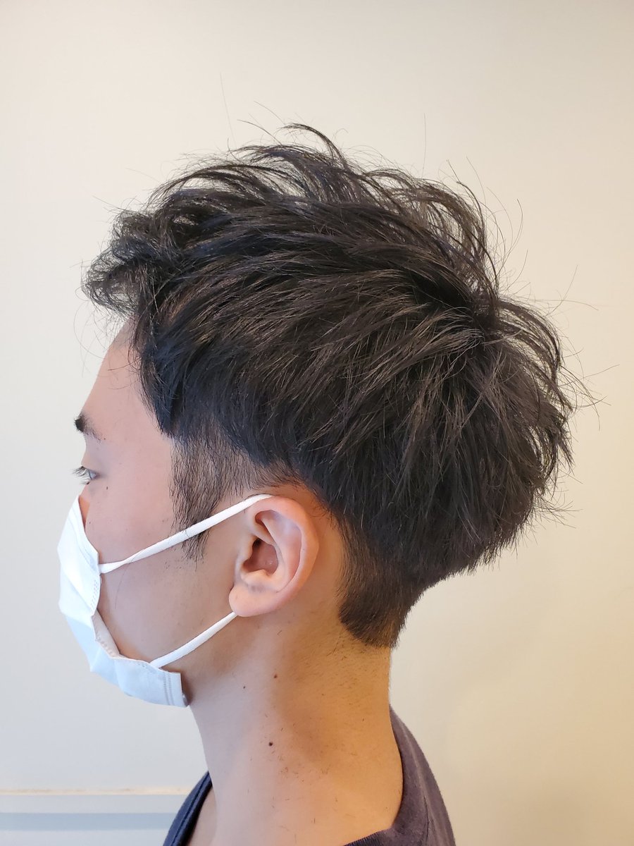 大阪 茨木市 メンズパーマ 金髪美容師 わたなべ Ar Twitter メンズに刈り上げがおすすめ 襟足がキュッとタイトになることでクセを抑え 後頭部のシルエットを綺麗にみせる効果があります 是非取り入れてみましょう 大阪 メンズヘア 美容室 束感 ツーブロック 大阪 茨木市 メンズパーマ 金髪美容師 わたなべ Ar Twitter メンズに刈り上げがおすすめ 襟足がキュッとタイトになることでクセを抑え 後頭部のシルエットを綺麗にみせる効果があります 是非取り入れてみましょう 大阪 メンズヘア 美容室 束感 ツーブロック