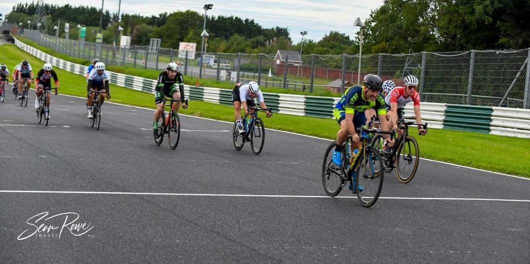 🇮🇪 #MondelloSeries Race 3 

1 🇮🇪 <a href="/FintanRyan1/">Fintan Ryan</a>
2 🇮🇪 <a href="/marcwpotts/">Marc Potts</a>
3 🇮🇪 P. Forristal
4 🇮🇪 T. Walsh
5 🇦🇺 <a href="/Cyrus_Monk/">Cyrus Monk</a>
6 🇮🇪 <a href="/keogh__cian/">Cian keogh</a> 

Congrats!👏 

#cycling