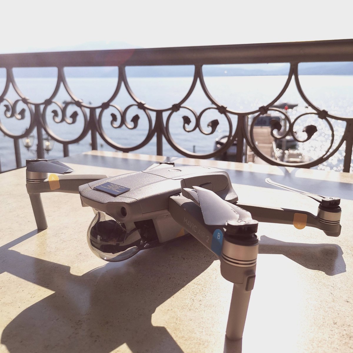 Cagno0Di's tweet photo. Amazing Day for a working day with the new Dji Mavic air 2
#dji #mavic #Italy #summer #hemingwaybar #oggebbio #lagoMaggiore https://t.co/spn89O20C3