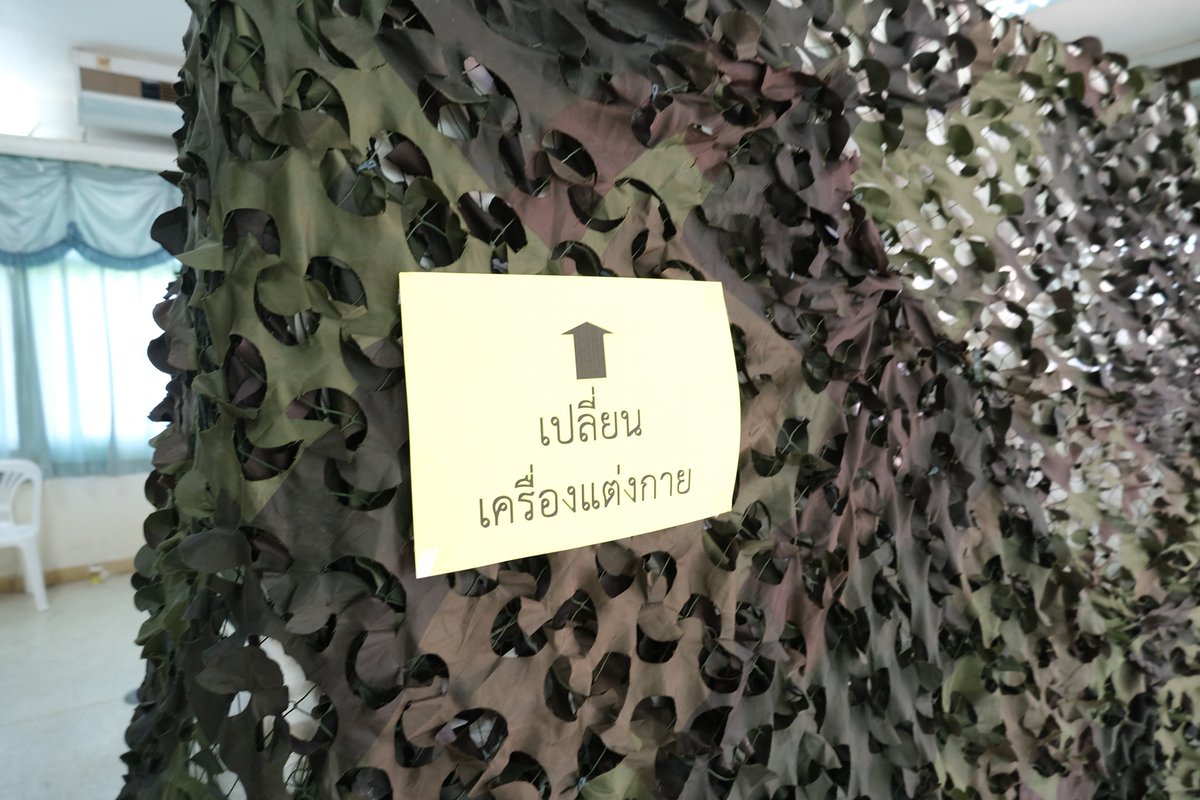 Thaipsyop1's tweet photo. 4. ตรวจร่างกาย
5. ชำระค่าสมัคร 200 บาท
6. ยื่นเอกสาร ตรวจสอบเอกสาร ออกบัตร
7. เคลือบบัตร

ทั้งหมด 7 ขั้นตอน เตรียมเอกสารให้พร้อม คุณก็มีสิทธิสอบได้อย่างสมบูรณ์" https://t.co/ZRk7e79Emt