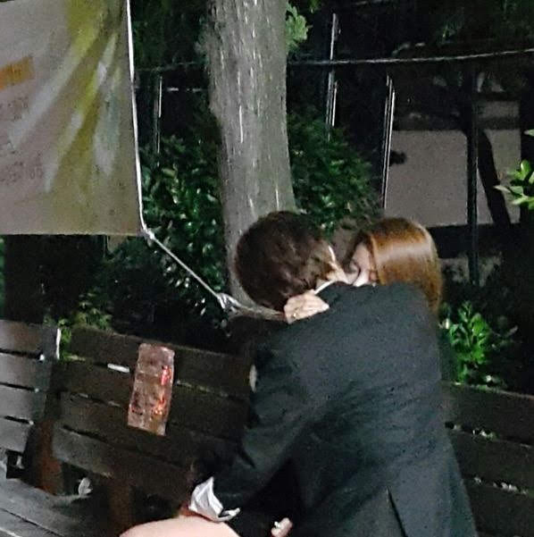 21- Cuando salieron estas fotos para promocionar UOAY