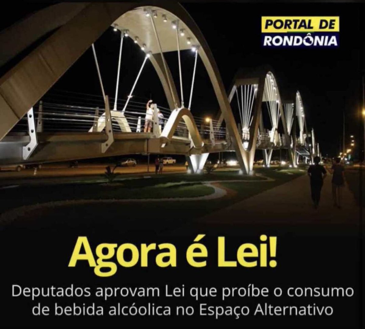 abnnerbassalo's tweet photo. Que notícia maravilhosa 🎉🎊
Eu sempre achei a Pista um lugar pra gente lisa se reunir pra beber 😒
Porque se tivesse dinheiro de verdade não beberia não pista
Os galeroso vão ter que procurar outro rumo agora 😂🤣
#DOREI ❤️ https://t.co/PCagauHR3L