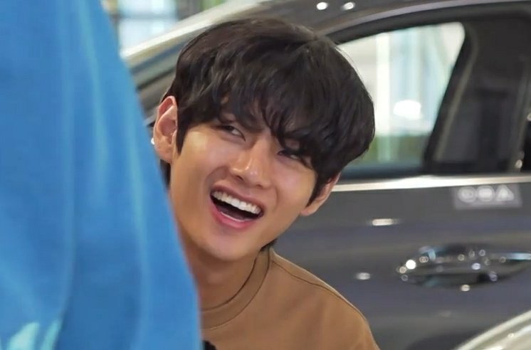 taehypic's tweet photo. https://t.co/MfQQBlGkzd
