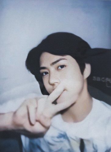 quinsehun's tweet image. #SEHUN polaroids edits // please credit to me when you repost them 🙏