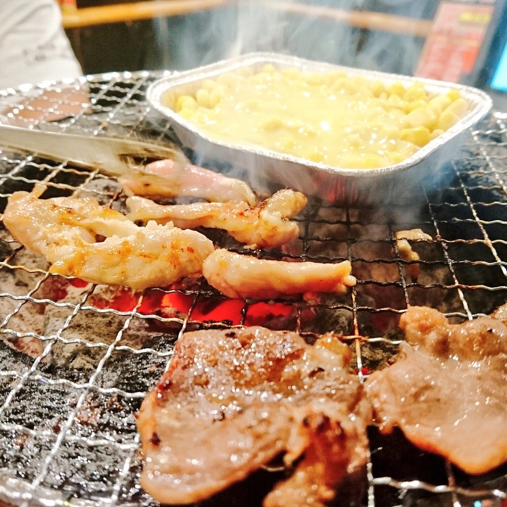 bankiiro's tweet photo. 夏と言えば、肉！！！！
ご馳走になりました😂💕

#焼肉 #食べ放題  #肉の日 #カルビ #タン塩  #焼肉は元気の魔法ッ https://t.co/ik2TTXjXZM