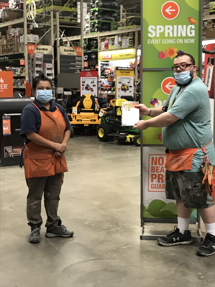 Greg mills (@milsonwheels55) on Twitter photo Peer to Peer recognition at 6989. Arlene recognizing Chris for his dedication to unloads and BOSS orders. Thanks team that's fantastic! <a href="/jreed4401/">Jennifer Reed</a> <a href="/LMcmilian/">Liam Mcmilian</a> <a href="/D220/">Daniel Monsivais</a> <a href="/6989/">mask</a> Peer to Peer recognition at 6989. Arlene recognizing Chris for his dedication to unloads and BOSS orders. Thanks team that's fantastic! <a href="/jreed4401/">Jennifer Reed</a> <a href="/LMcmilian/">Liam Mcmilian</a> <a href="/D220/">Daniel Monsivais</a> <a href="/6989/">mask</a>
