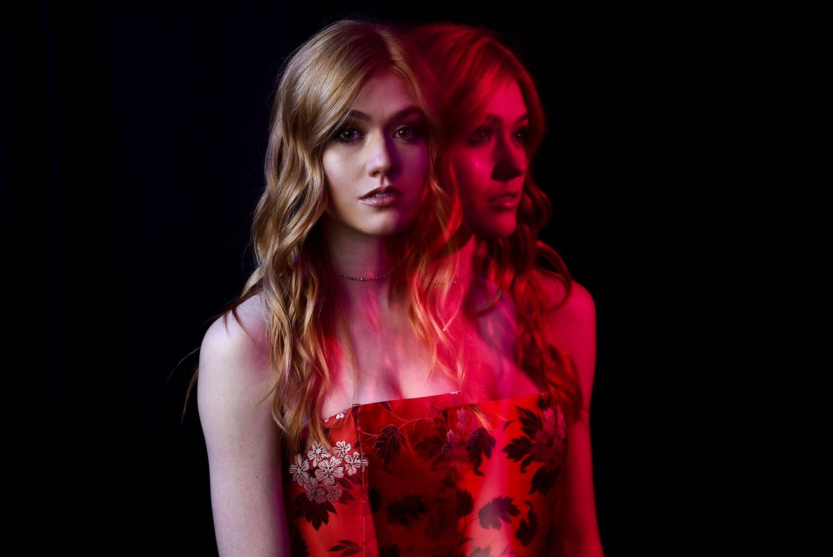 asya_giuriato's tweet image. Memories of #SDCC2017. Katherine's Portraits....
She is so beautiful and I loved this dress.
@Kat_McNamara