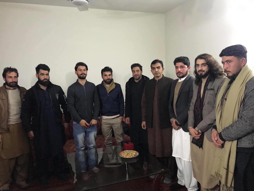 a_baitanai's tweet photo. Kuram admin has been arrested Syed muhammad in fake FIR . He submitted 3G/4G restoration case of EX FATA in Islamabad high court and moving forward. We will never leave him alone and will be arising voice for his early release on every forum.
#Sharamnak
#ReleaseSyedMuhammad https://t.co/o9bqqNo6ax