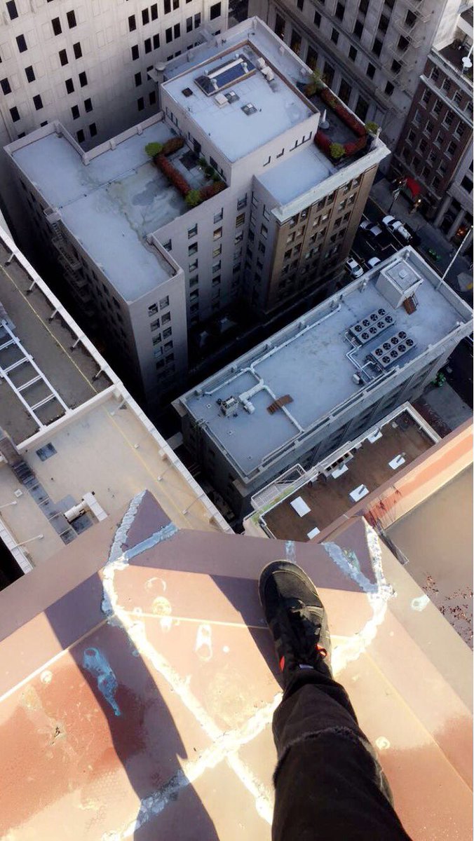 GroovyBandito's tweet photo. #locationsunknown https://t.co/WBkTP1E6ZE