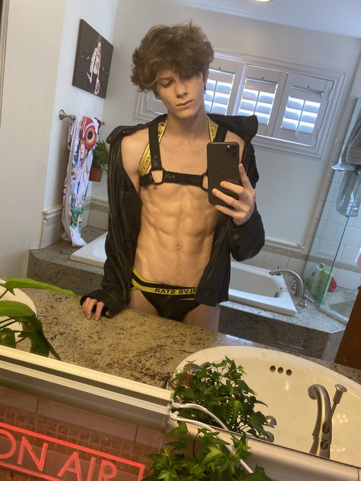 Shane hall onlyfans
