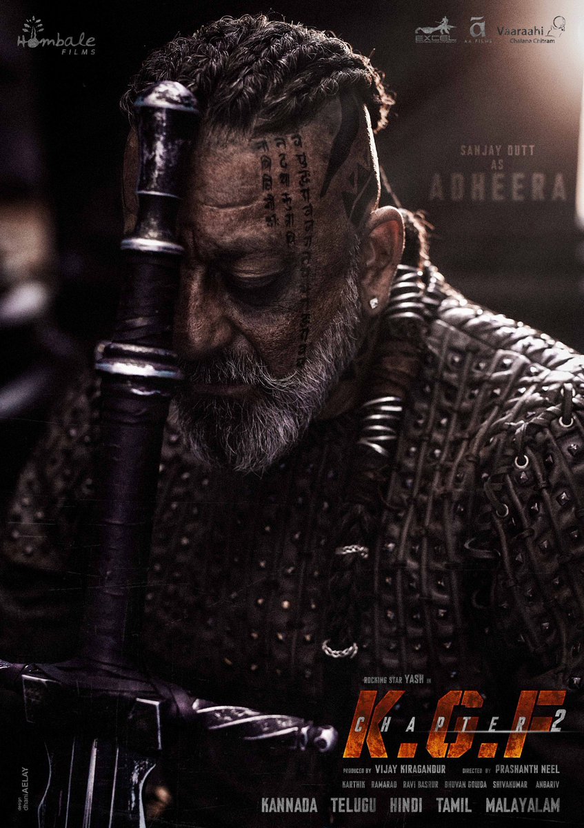 TheAakashavaani's tweet photo. Here’s the first look of Sanjay Dutt as ADHEERA from #KGFChapter2 https://t.co/9c42cG8fzX