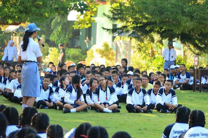 raiashford's tweet photo. ๐ธ #MASAMOS
Suasana mos pagi hari ini.
In frame alle, eilene, yitzhak, jovanka. https://t.co/751h7ANUWG
