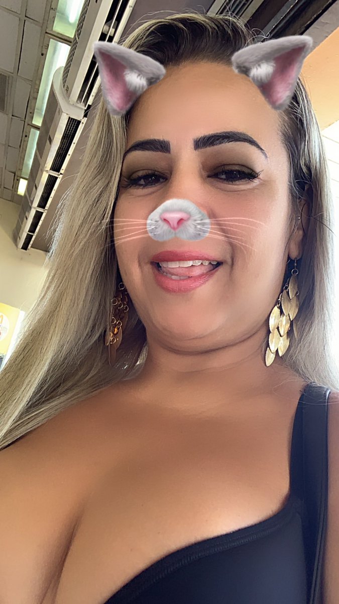 AcaiJaque's tweet photo. Parabéns pra mim 38 anos 🥰obrigado Deus por tudo 🙏💋💋💋💋 https://t.co/HY6rmYxi5W