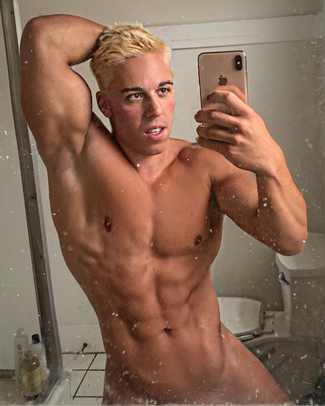 rienzo123's tweet photo. Wow #CandyKen https://t.co/kgUJWFr2cR