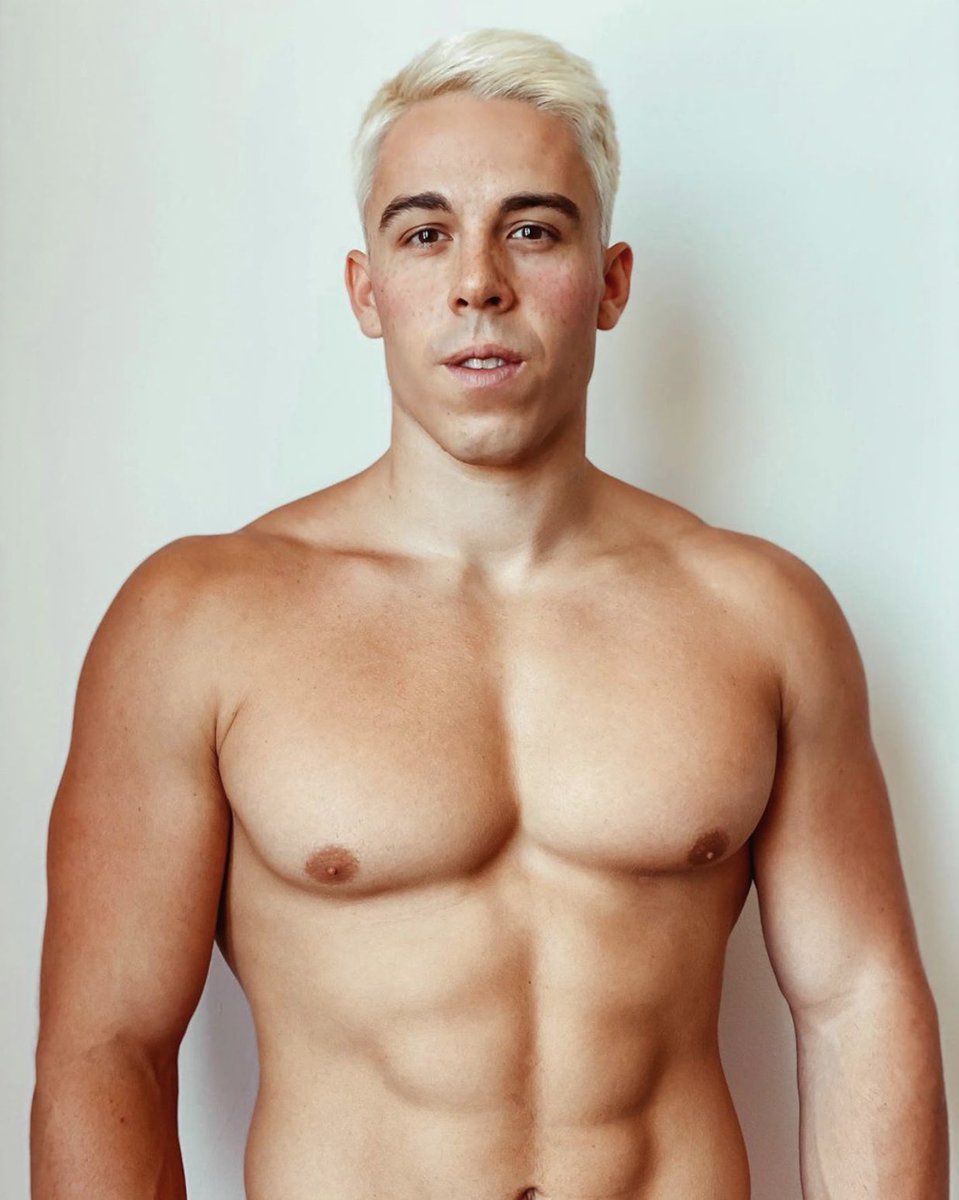 rienzo123's tweet photo. Wow #CandyKen https://t.co/kgUJWFr2cR