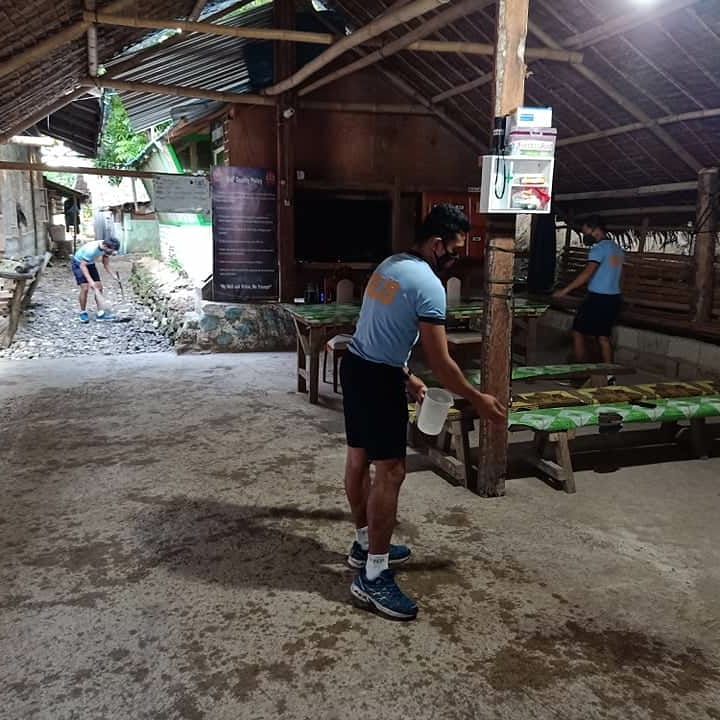 pnpsaf_6sab61sa's tweet photo. On July 29, 2020, 61SAC personnel conducted polishing of AOR in relation to Maintenance of Facilities at H61SAC, Camp Tirambulo, Brgy. McKinley, Guihulngan City, Negros Oriental.
#PNPPATROLPlan2030
#Tagaligtas
#PNPKakampiMo
#WeServeAndProtect
#WeHealAsOne
#TeamPNP https://t.co/NyhtWCcXzg