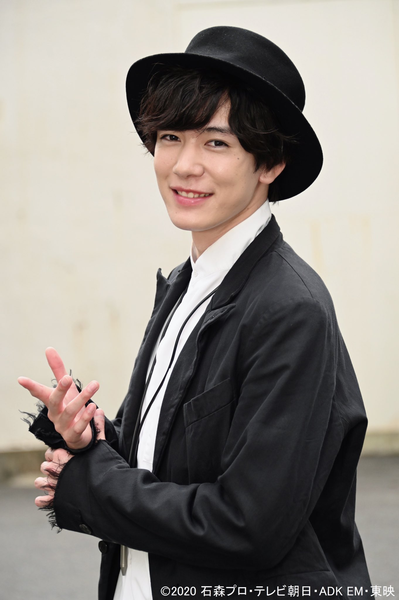 レア　希少　仮面ライダーセイバー　神山飛羽真　缶バッジ　内藤秀一郎 MG tommy. on X: 