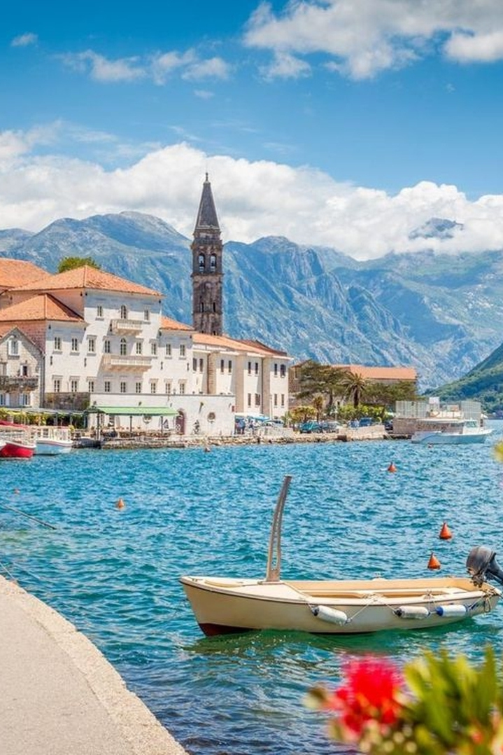 Tripoetic tweet media