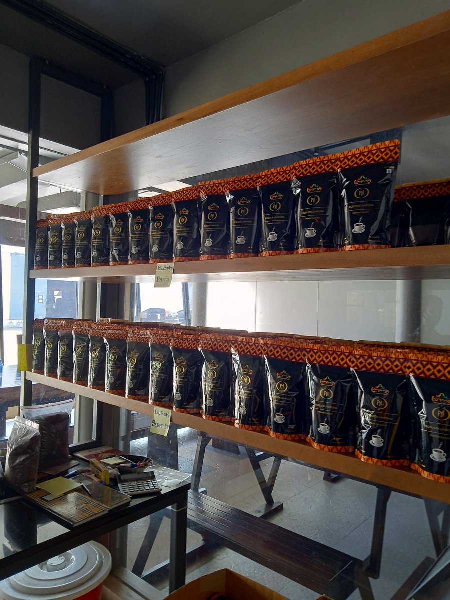 Lanjut ke PT. Asia Makmur. Ngeliat lab kopinya yang seruuuu banget