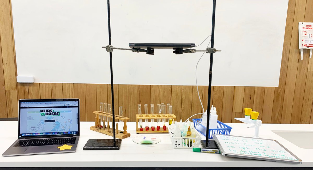 #CGGS Head of Science, Ms Wood created this amazing set up for a live streamed experiment with her Yr 8 class today! iPad in the perfect position for the best viewing experience! Students read the method to her, formed hypotheses &amp; suggested extensions to the experiment 🧪🧫🔬