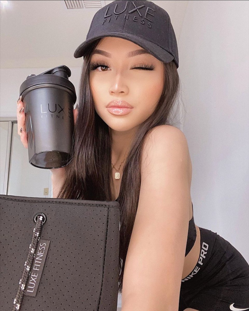 teststatuser's tweet image. Claim a FREE Light Grey or Black on Black LUXE Cotton Cap with any order over $40 made in the next 24hrs 🔥🔥add your order to cart + our cap and enter the code FREECAP at checkout!

@angbearrr looking 🔥with our Blackout Merchandise Bundle