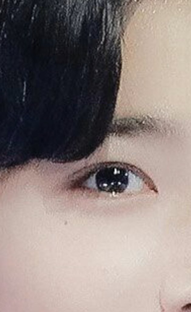 This is random butIm trying to draw Kim Junkyu so Im staring at the reference pic, and—It’s only now I noticed he has a little mole~I even checked other pics to make sure  Fail as a Junkyu stan 