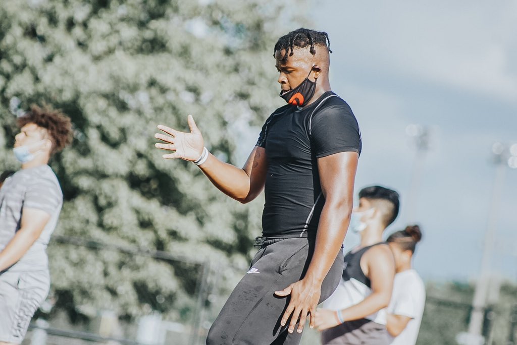 KyranMontgomer2's tweet photo. COMING FOR HEADS I WANT IT ALL 😤🖤 #FREEMOB https://t.co/0rCMBKIJyw