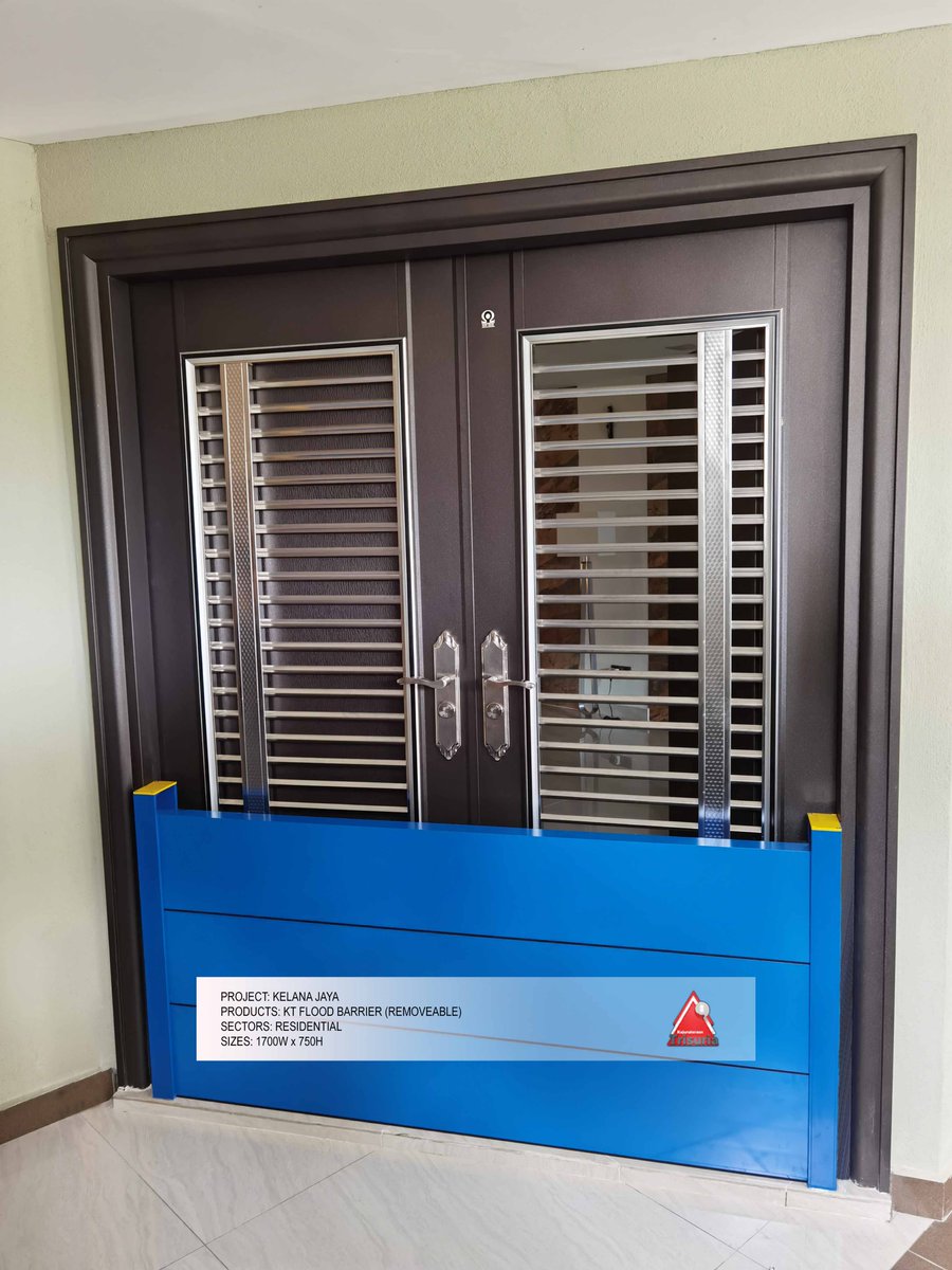 KTrisuria's tweet photo. #removeable #floodbarrier #Lightduty 
#PintuAir sesuai pasang dekat #rumahKediaman terutamanya #musimHujan #mudahAlihSimpang 
#可拆 #防水门 适合 #住家 日常生活使用。#轻便 #容易安装。
Cari Kita : 
Web: https://t.co/9ZMNUxwr74
Tel: 03 8961 8388
Email: marketing@trisuria.com.my https://t.co/h7habnSUn4