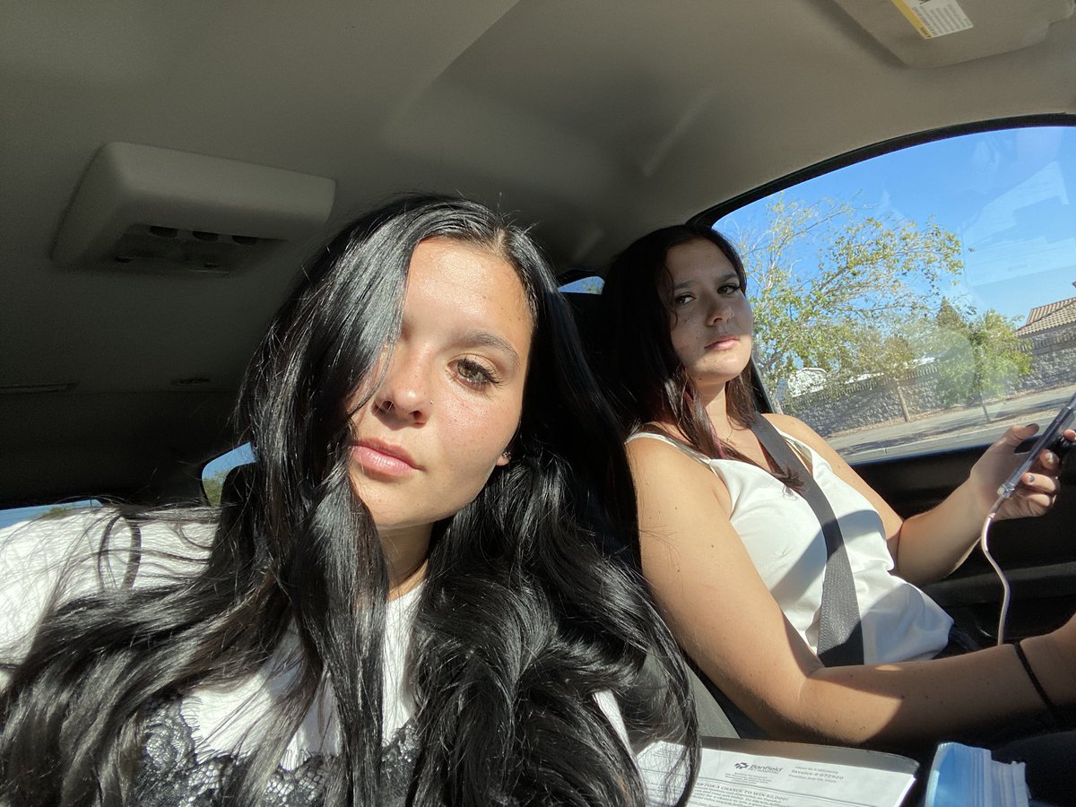 sophia 🦋 tweet media