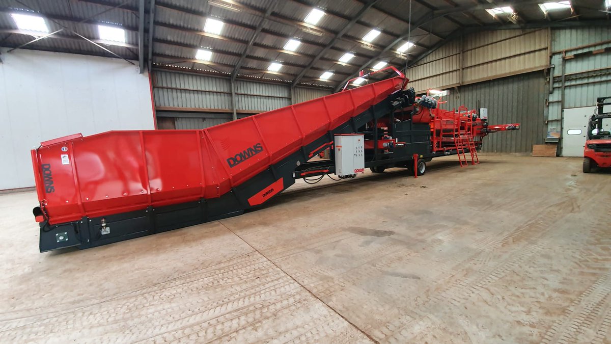 DOWNS_Fr's tweet photo. Installations and start up are continuing ๐ฅ๐ฅ.
Here, a customer made DOWNS COMBI grader with double sets of PU coils, picking off and PREMIUM DOWNS websizer.
#Innovations #performance #CustomerMade https://t.co/fP9q5V3b56