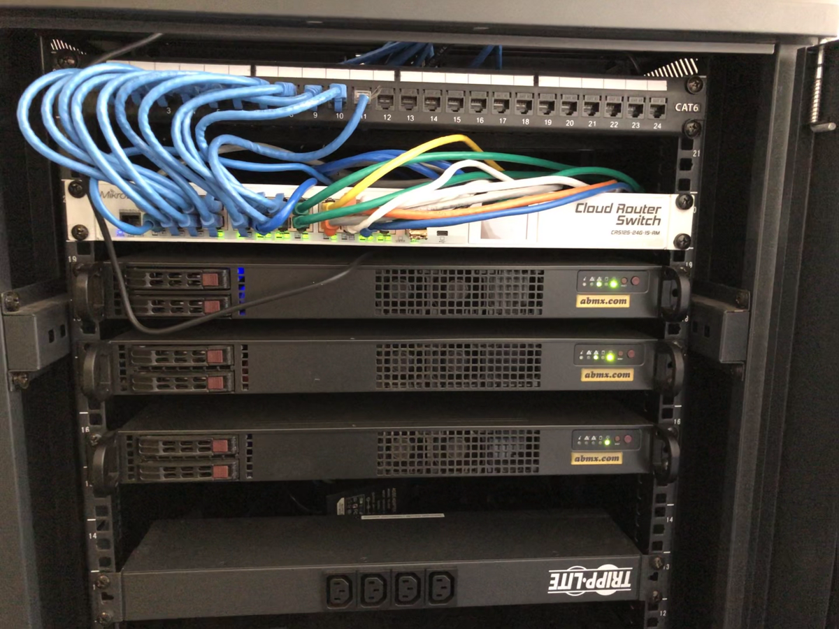 netdatahq's tweet photo. Let's continue the #SysadminDay celebrations! We're sharing employee #homelabs & invite you to share also. Here's James Mills', on the Netdata #SRE team. Get the details on his setup & don't forget to join our retweet to win giveaway, full details here: https://t.co/sKVBNbh3iI https://t.co/eIprhxDhYU