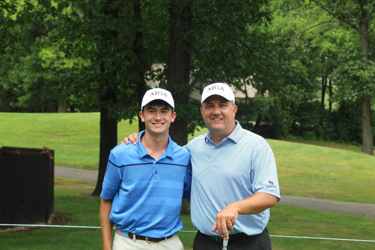 kralldaddy67's tweet photo. Best of luck to Knollwood’s very own Josh Yoder today in the 2nd round of the @AJGAGolf Tournament at Knollwood Country Club. He is tied for the lead at -3 (68) after the first round. #representknollwood https://t.co/jL6dyIXlkd