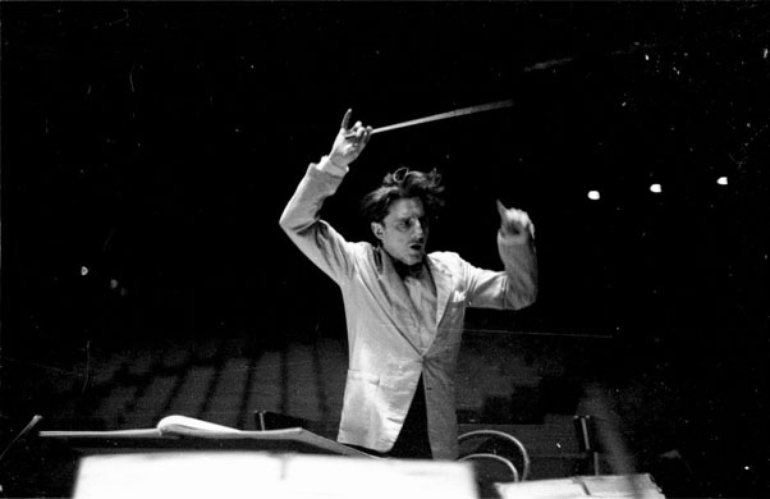 Earlier this week,  @allan_mallinson reminded me that today marks the 50th anniversary of the passing of Sir John Barbirolli. Here is a humorous story concerning his association with the Suffolk Regiment...